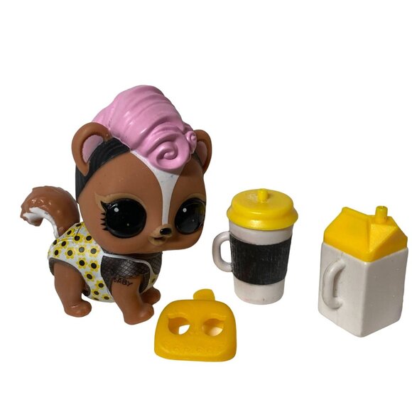LOL Surprise Dolls Pets GRUNGE SKUNK BABY GRRRL 2018 MGA 33218WGE - Picture 1 of 16